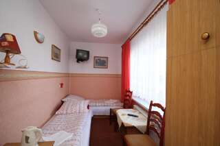 Проживание в семье Karolinka Łeba Леба Двухместный номер с 2 отдельными кроватями и общей ванной комнатой-2
